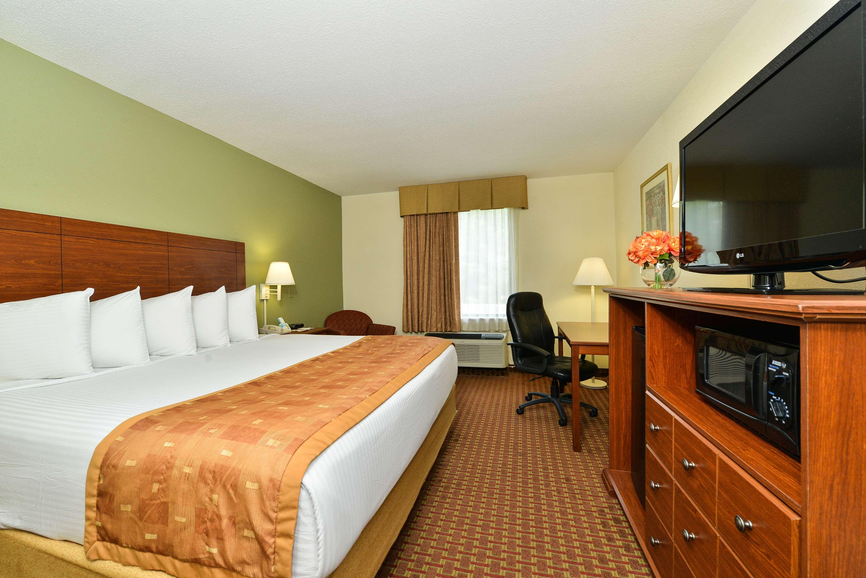 Hotel Deluxe