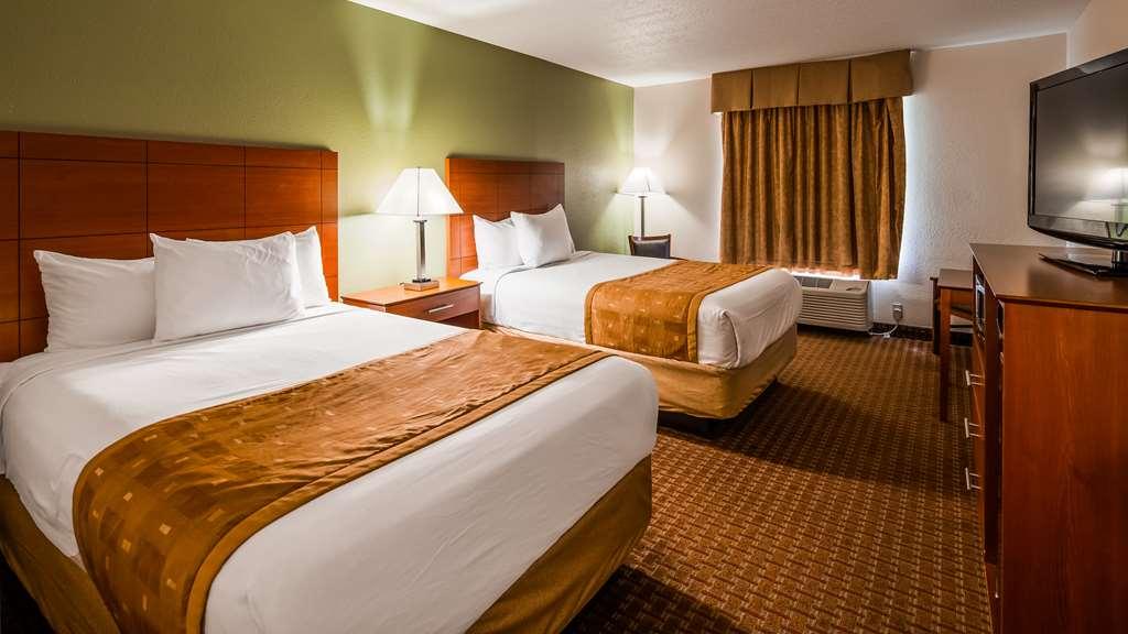 Deluxe Hotel
