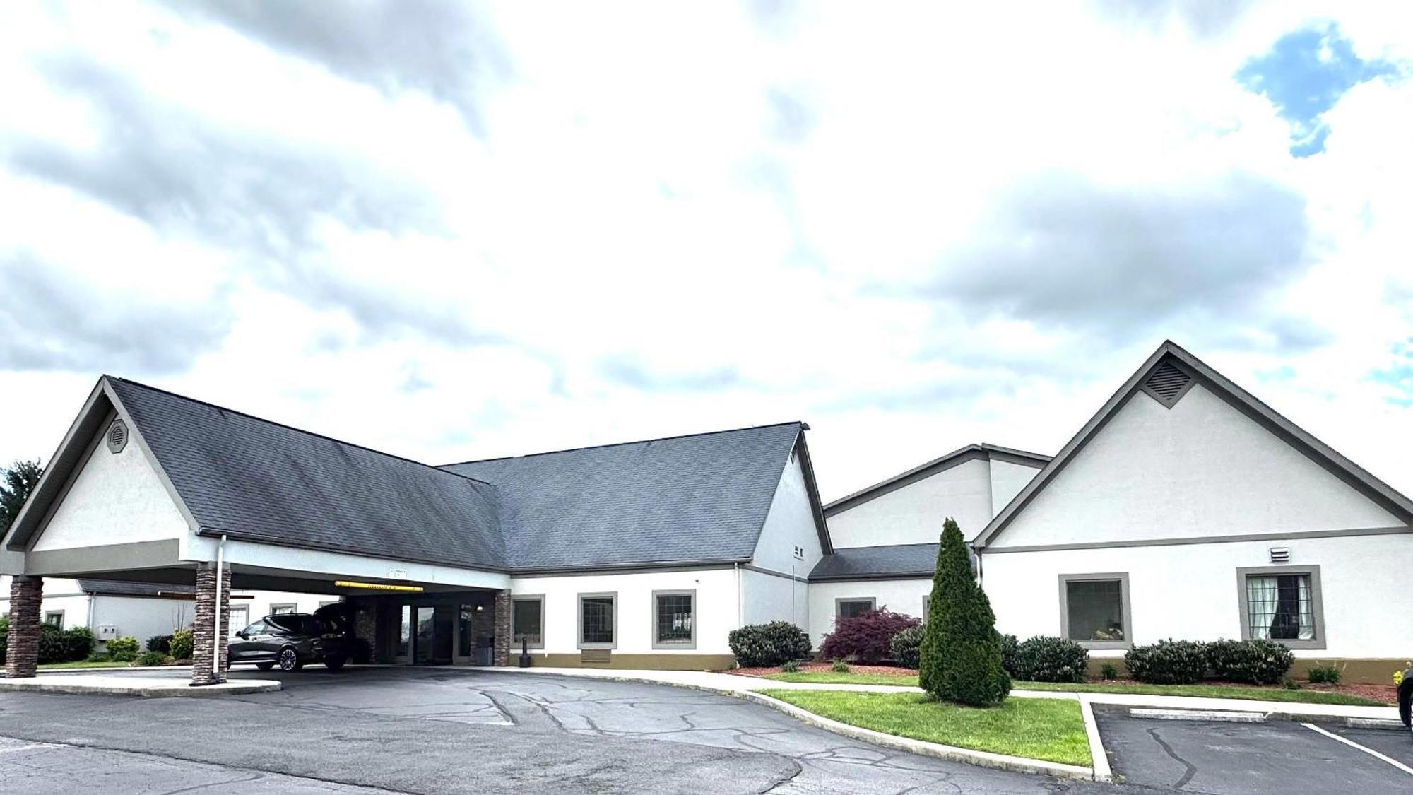 Hotel Deluxe Wytheville